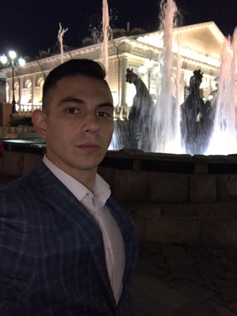 Мельников Юрий Викторович